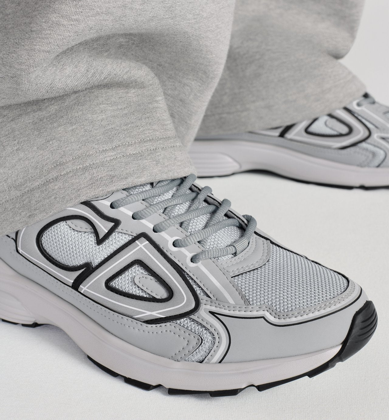 B30 SNEAKER